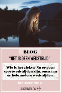 foto meid met mobiel